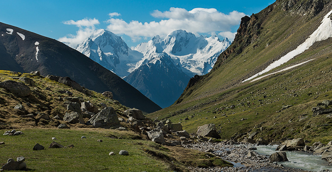 Ущелье Ирик-Чат &mdash; одно из самых красивых мест Приэльбрусья