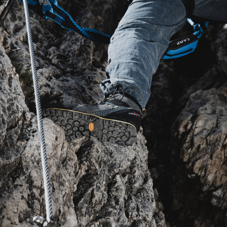 Ботинки VITRIK MID GTX (45, DARK GREY/YELLOW, , )